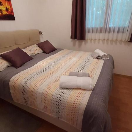 Apartments Agrijan Maslenica Eksteriør bilde